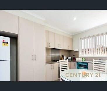 1/9 Frank Street, Noble Park, Vic 3174 - Photo 4