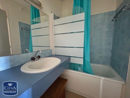 Location Appartement 1 pièce 23m² NIORT 79000 - Photo 4