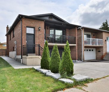 For Lease - 21 Avon Crescent, Vaughan, Ontario - Photo 2