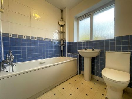 Lakeview Chase, LE5, Leicester - Photo 5