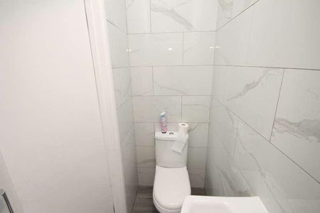 White Lane, Gleadless, Sheffield, S12 - Photo 4