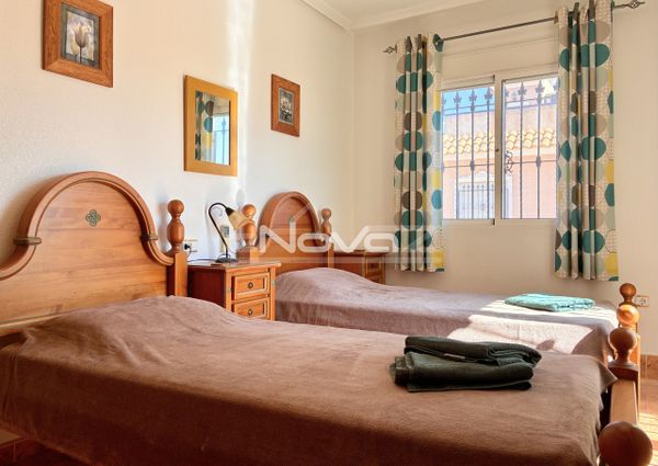 Sunny and cosy bungalow in La Zenia, Orihuela Co