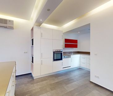 Außergewöhnliche Maisonette-Wohnung mit Sonnenterrasse über den Däc... - Photo 4