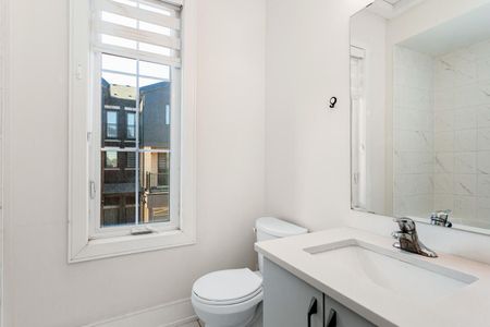 For Lease - 3326 Millicent Avenue Unit# Coach, Oakville, Ontario - Photo 3