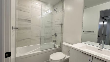 For Lease - 8 Interchange Way Unit# 3915, Vaughan, Ontario - Photo 5