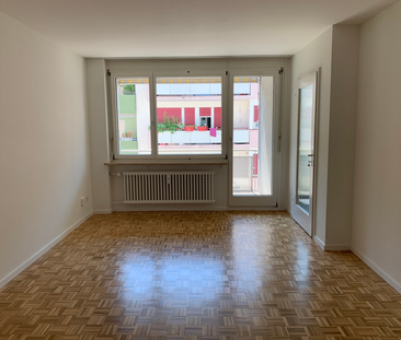 Helle, grosszügige 2.5- Zimmerwohnung im St.Johann - Foto 5