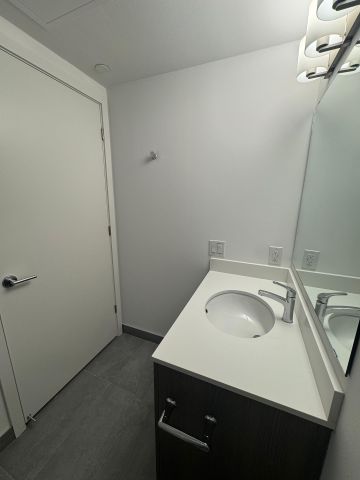 For Lease - 7439 Kingston Road Unit# 515, Toronto, Ontario - Photo 3