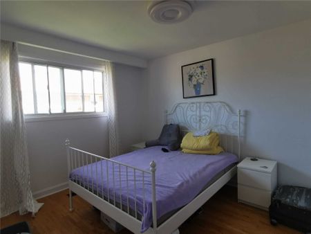 For Lease - 155 Edmonton Drive Unit# Upper, Toronto, Ontario - Photo 3