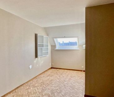 Appartement te huur in Oudenaarde voor € 895 met 4 slaapkamers - Foto 1