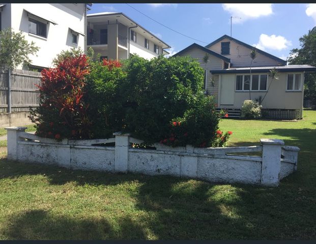 60 Nelson Street, Mackay, Qld 4740 - Photo 1