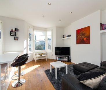 Roderick Road, South End Green, London - Photo 3