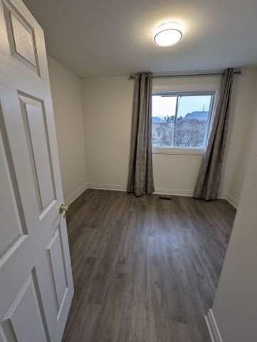 For Lease - 5387 Turney Drive Unit# Main, Mississauga, Ontario - Photo 3