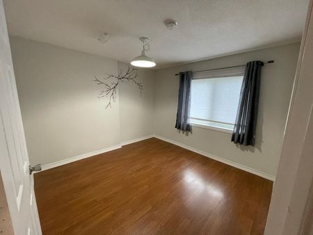 For Lease - 379 Kwapis Boulevard Unit# Bsmnt, Newmarket, Ontario - Photo 2