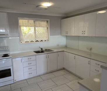 1/16 Noll Street, Kearneys Spring - Photo 4