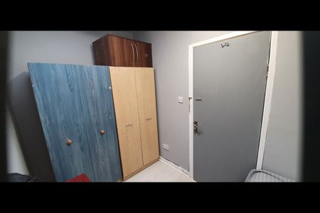 3 Bed Flat, Ealing Broadway, W5 - Photo 2