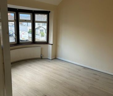 4 Bed Semi-Detached House, Windsor Road, HA3 - Photo 5