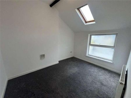 First Floor Flat, Stacey Road, Roath, Cardiff, CF24 - Photo 4