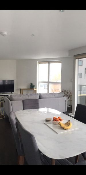 2 Bed Flat, Pump House Crescent, TW8 - Photo 1