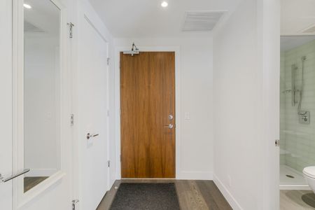2104, 1025 5 Avenue SW - 1 - Photo 2
