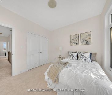 For Lease - 1053 Zircon Manor, Pickering, Ontario - Photo 4