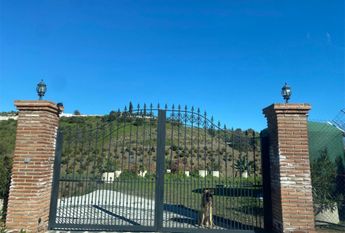 Piso de alquiler en Calle Calvario, 6, Macharaviaya