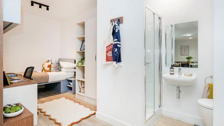 5 bedroom flat to rent - Photo 5