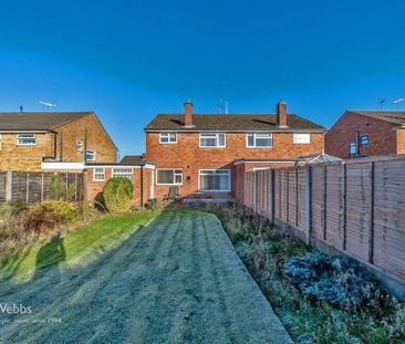 3 bedroom semi-detached house to rent - Photo 4