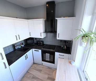 Room in a Shared Flat, Lewisham Way, SE14 - Photo 6