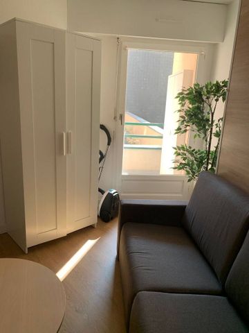 Studio tout équipé au cœur de Nantes ! - Photo 4