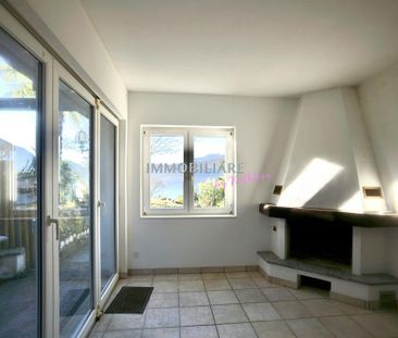 Wohnung in Villa: Erdgeschoss mit Kamin, Sitzplatz und Seeblick - Photo 1