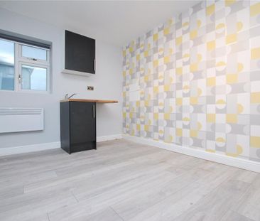 1 bedroom house of multiple occupation to rent - Photo 5