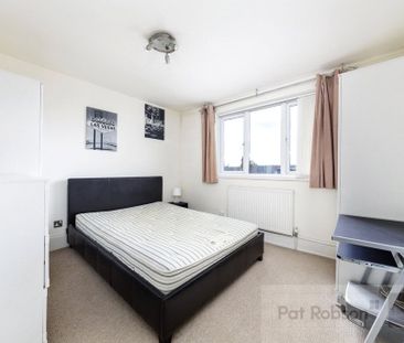 Grosvenor Road, Newcastle Upon Tyne - Photo 2