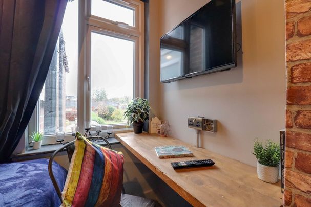 1 bed house share to rent in Bridge Road, Coalville, LE67 - Photo 1