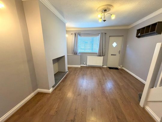 2 bedroom House To Let - Photo 1