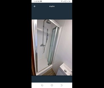 Room in a Shared House, Central Park Road, E6 - Photo 3