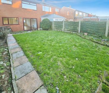 3 bedroom semi-detached house to rent - Photo 6