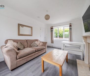 4 bedroom semi-detached house to rent - Photo 3