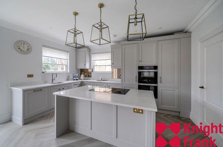 A brand new furnished four bedroom, detached house situated in the desirable Berkeley Homes development of Sunningdale Park. - Photo 4