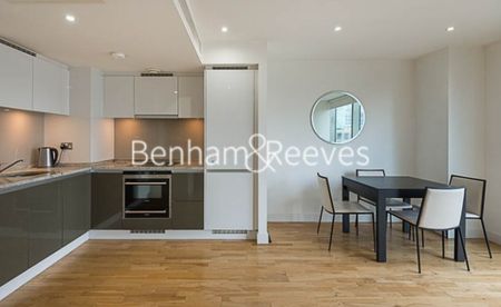 1 Bedroom flat to rent in Marsh Wall, Canary Wharf, E14 - Photo 2