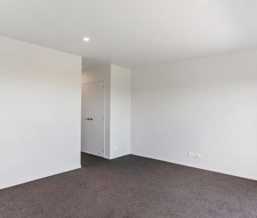 3 Bedroom in Wattle Downs - Photo 5