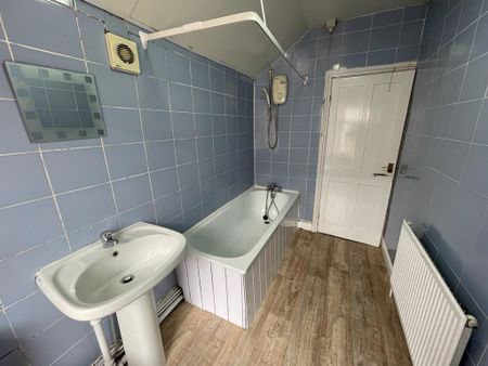 2 bedroom terraced house to rent - Photo 5