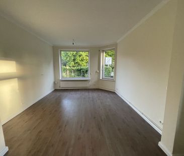 **2-Zimmer-Wohnung mit Terrasse im Innenhof zu vermieten** - Foto 2