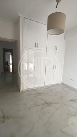 Ενοικίαση κατοικίας, 72 τ.μ., Νίκαια, 650 € - Photo 2