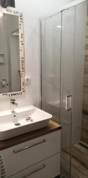 Garsoniera de inchiriat Centrul Civic - Fotografie 1