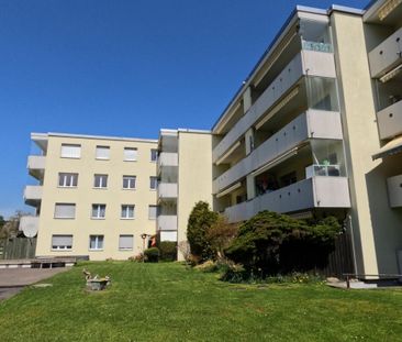 Schöne 3-Zimmer-Wohnung in Gossau mit Balkon und neuem Spielplatz! - Photo 1