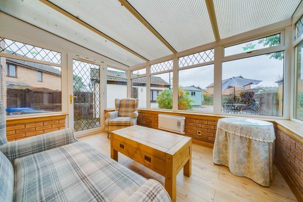 4 bedroom detached house to rent - Photo 1