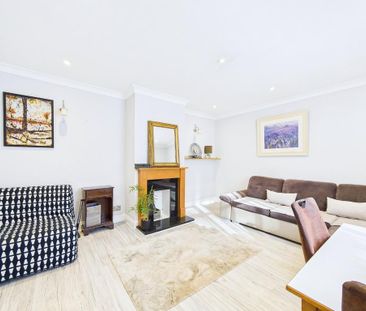 3 bedroom end of terrace house to rent - Photo 5