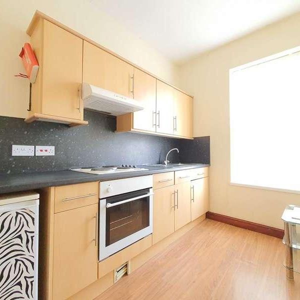 Albert Road, Blackpool, FY1 - Photo 1