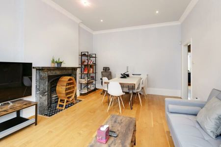 1 Bedroom Flat To Let - Photo 5