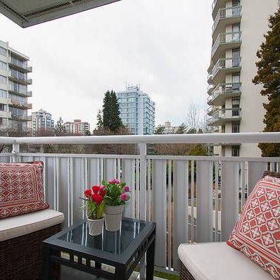 1 Bedroom Suite at Royalee Court - Photo 1